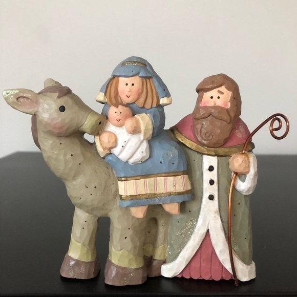 Christmas Nativity Figurine - Picture 1 of 10
